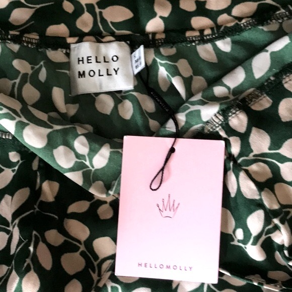 NWT Hello Molly Green and Tan Leaf Printed Strap Maxi Dress Size 4 - Picture 14 of 16